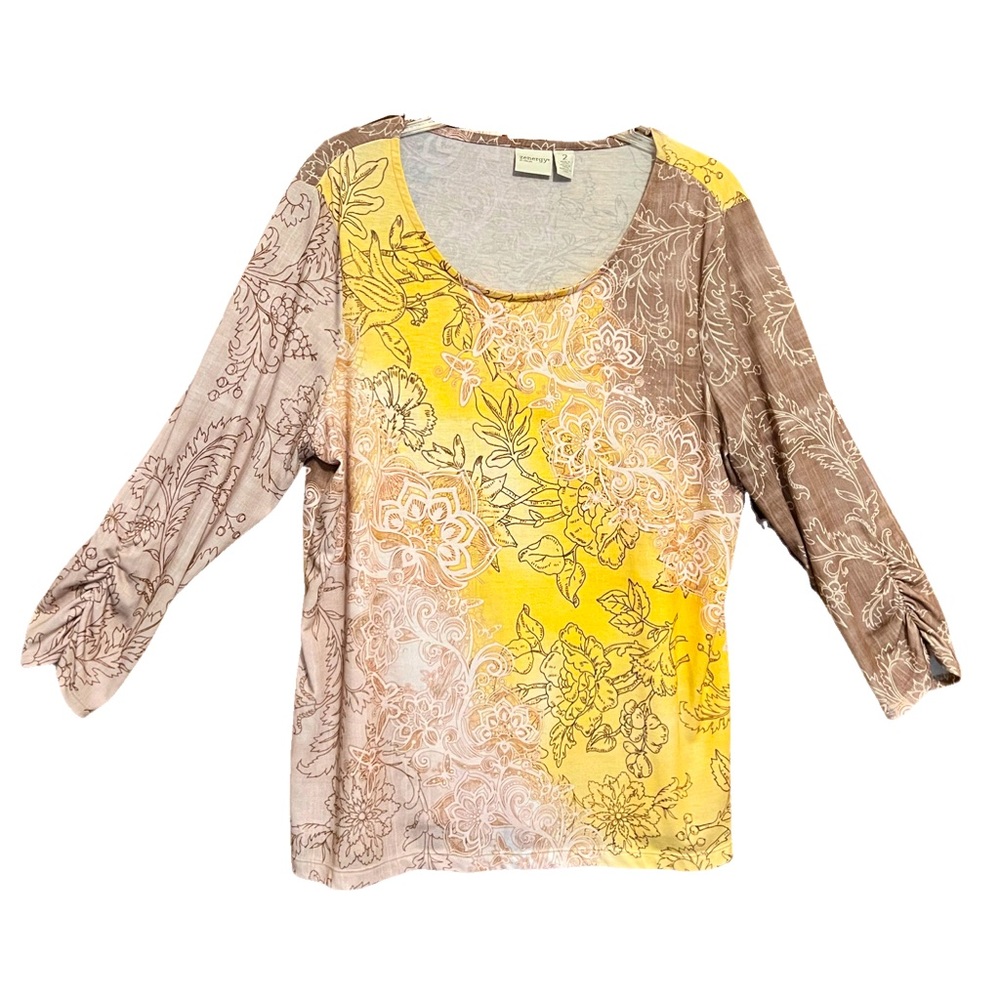 Chico’s Zenergy Floral Scoop neck Top/Tee - Size 2 Large